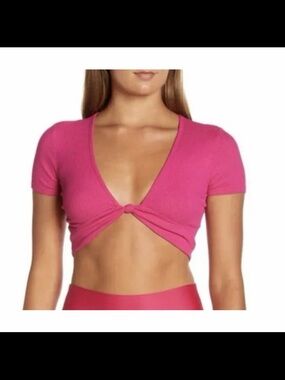 Alo Yoga Ribbed Knotty Crop Top Pink Ribbed Magenta Crush Short Sleeve M